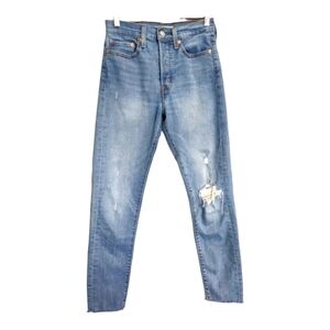 Levi's wedgie skinny 27 distressed jeans
